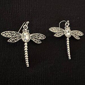 Dragonfly Dangle Hook Earrings NWOT
